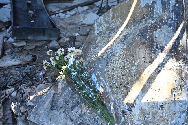 Φωτιά στην Αττική: Θλίψη για τη γυναίκα που βρέθηκε απανθρακωμένη στο Πάτημα Χαλανδρίου