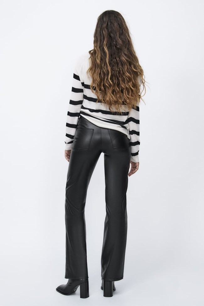 Δερμάτινο παντελόνι