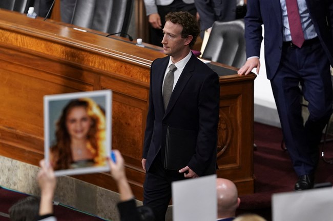 Σεξουαλική εκμετάλλευση παιδιών στο διαδίκτυο: Οι μεγιστάνες των social media κλήθηκαν να απαντήσουν στη Γερουσία των ΗΠΑ