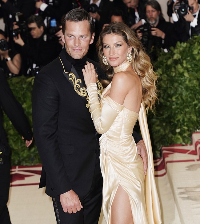 Ο πρώην σύζυγος της Ζιζέλ βρήκε τον έρωτα στα μάτια της εντυπωσιακής Ιρίνα Σάικ