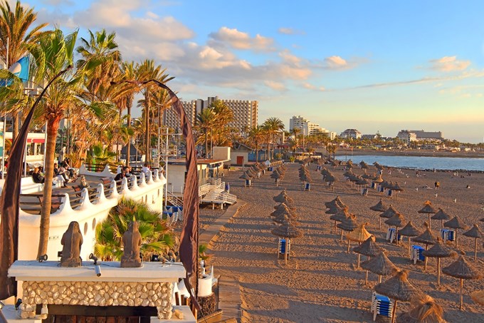 Χειμώνας με "άρωμα" καλοκαιριού: Οι ιδανικοί προορισμοί για ζεστές χειμερινές αποδράσεις