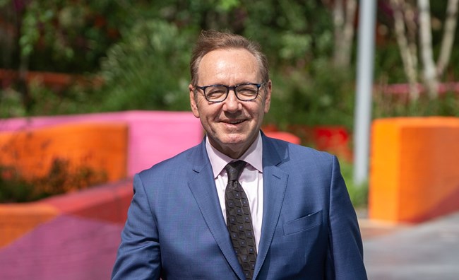 Κέβιν Σπέισι