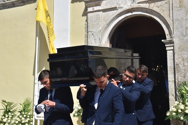 Ελλη Στάη- κηδεία