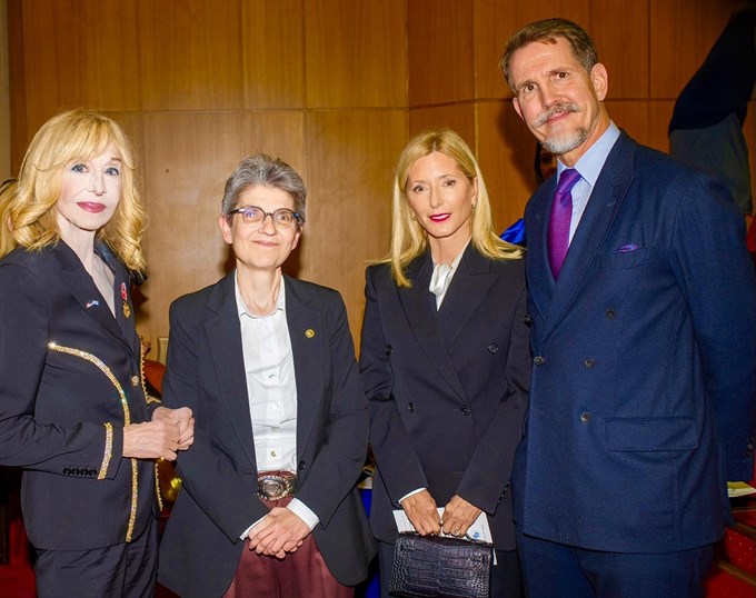 Μάρα Καρέτσος