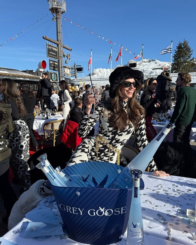 Η Ηλιάνα Παπαγεωργίου στις Άλπεις με την Grey Goose Altius