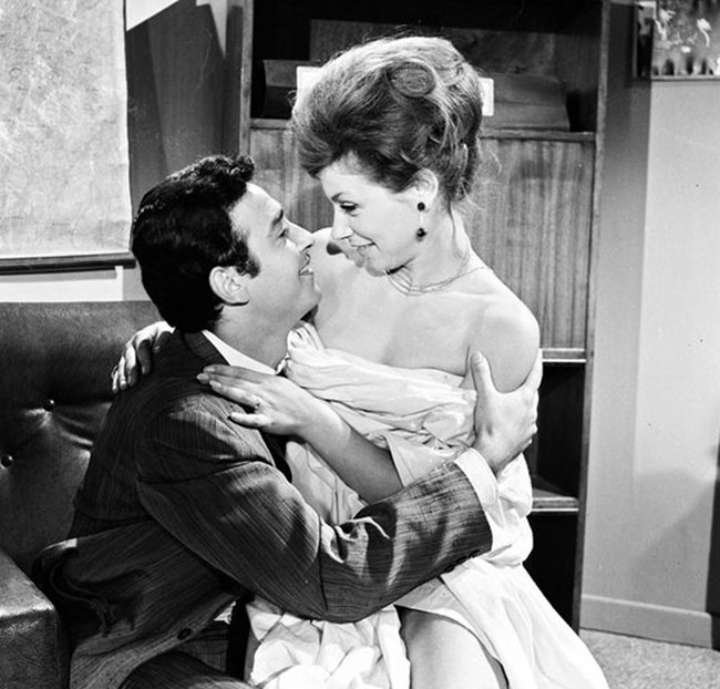 Μέλπω Ζαρόκωστα: "Μετά από 24 χρόνια από τη μαστεκτομή, νίκησα τον καρκίνο"