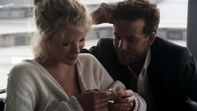 Κιμ Μπάσιντζερ