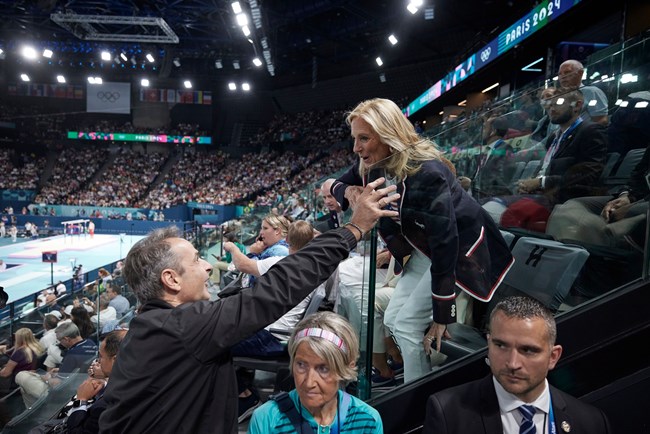 Μητσοτάκης, Μαρέβα, Πετρούνιας