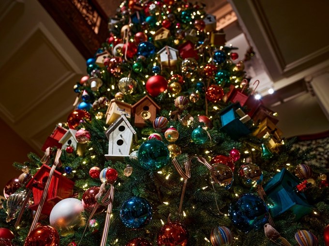 -The-Claridges-Christmas-Tree