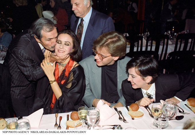 Το τρυφερό φιλί του Νίκου Φώσκολου στην Κάτια Δανδουλάκη πριν από 33 χρόνια