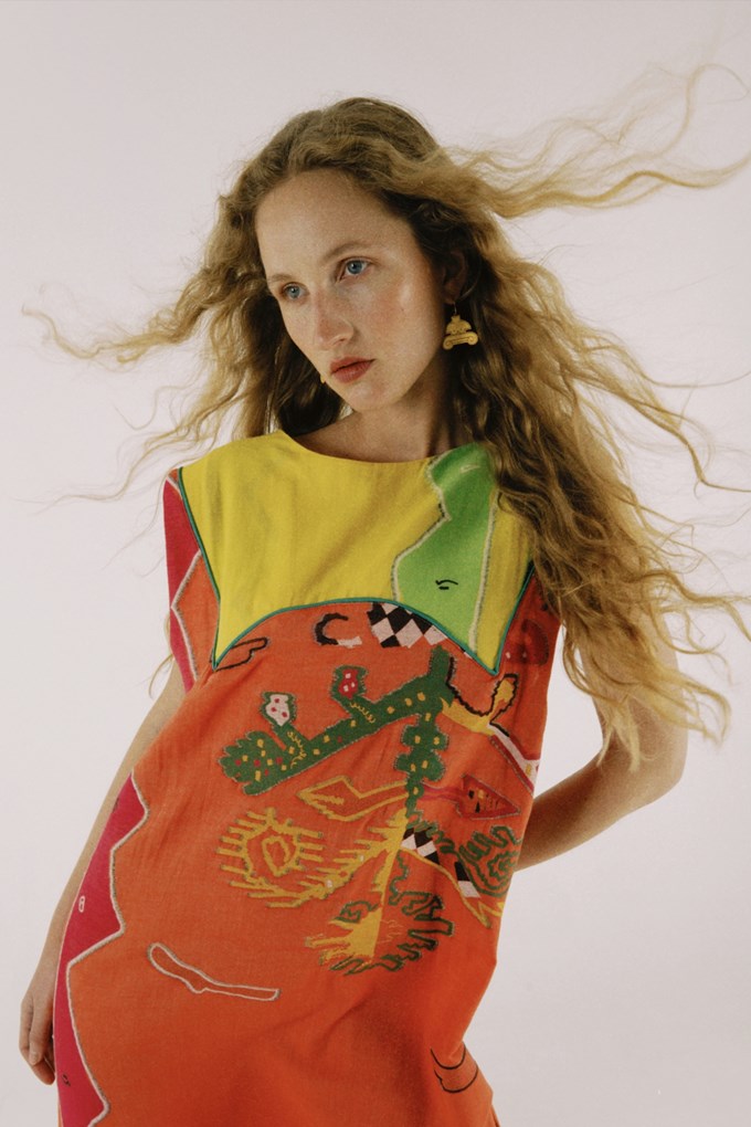 "Mεtafolkloric" SS ’25 | Η νέα συλλογή της ‘ergon αποτελεί ένα fashion λυρικό δοκίμιο για το ελληνικό φολκλόρ