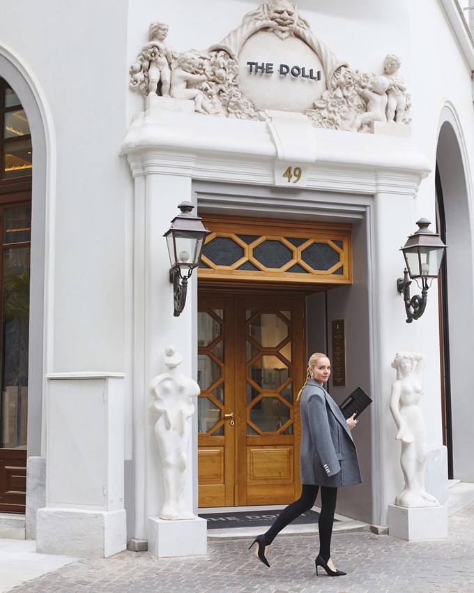 THE DOLLI Bag | Ανακαλύψτε τη συλλεκτική δημιουργία της Marina Raphael και του THE DOLLI