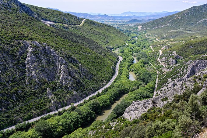 Η "Καταραμένη" κοιλάδα των Τεμπών – Οι τρεις τραγωδίες που σημάδεψαν την κοινωνία μας