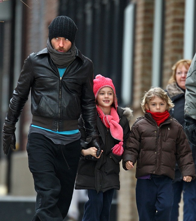 Ο Τζουντ Λο φημολογείται ότι έγινε για 7η φορά πατέρας