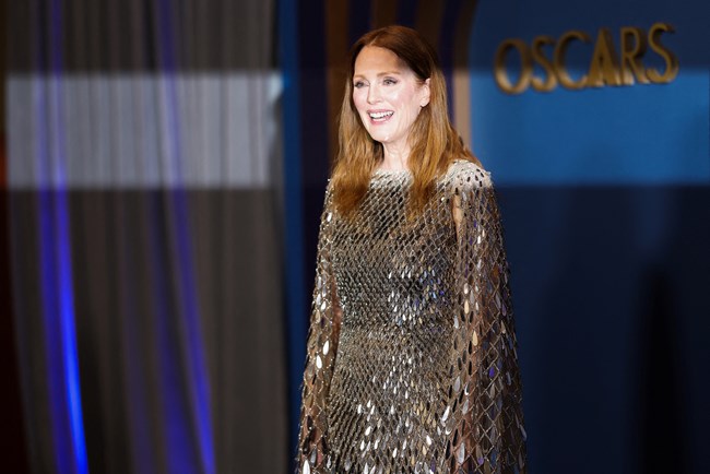 Τζούλιαν Μουρ