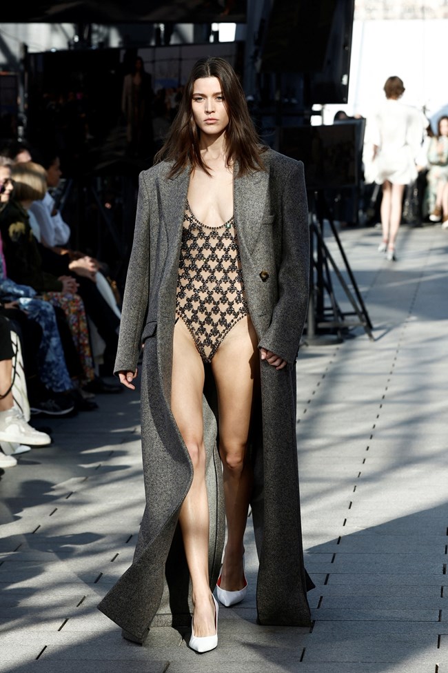 Στέλλα Μακάρτνεϊ, επίδειξη μόδας, Παρίσι