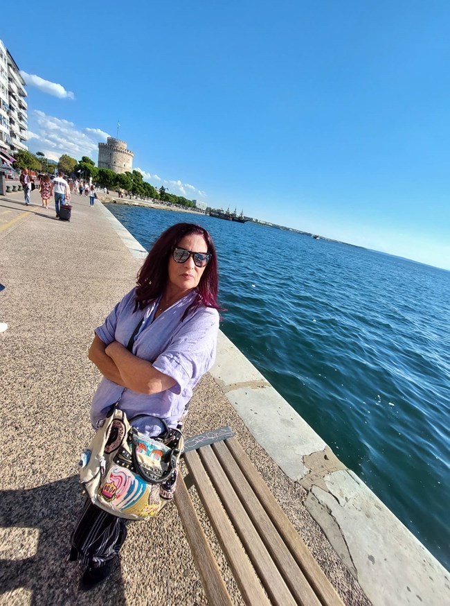 Πωλίνα:  Τα μαγικά '80s, το τραγούδι της που άλλαξε την αεροπορική σύνδεση Ελλάδας - Σεϋχέλλες και η δυσκολότερη στιγμή της ζωής της