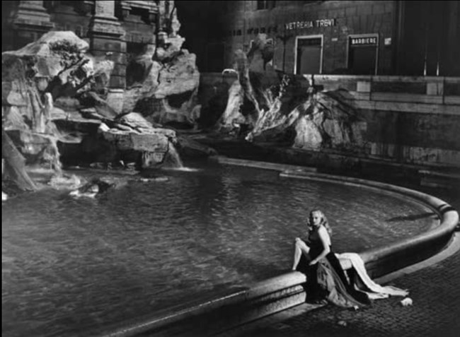 Fontana di Trevi: η ιστορία και ο μύθος του θρυλικού συντριβανιού της Ιταλίας