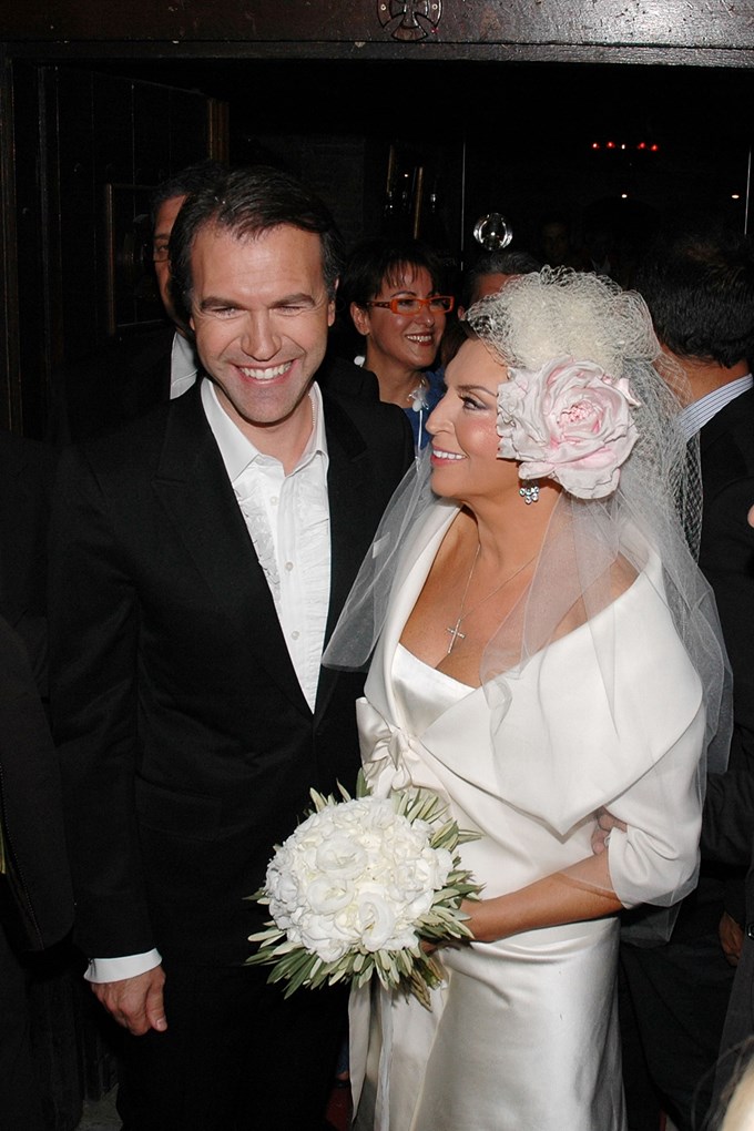 Όταν η Μιμή Ντενίση παντρεύτηκε τον Σωτήρη Πολύζο με παρανυφάκι την 8χρονη κόρη της Μαριτίνα