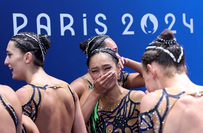 Ολυμπιακοί Αγώνες 2024: Το moon walk της ομάδας συγχρονισμένης κολύμβησης των ΗΠΑ και η χορογραφία- ωδή στον Μάικλ Τζάκσον