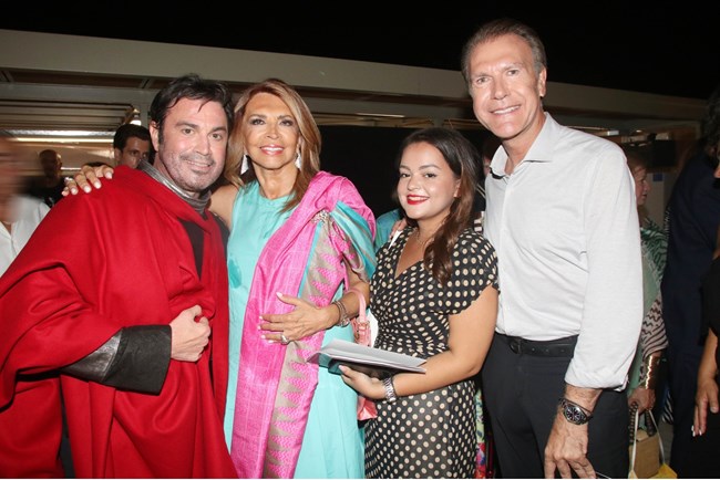 Μιμή Ντενίση & Μαρινέλλα στο Ηρώδειο: Οι εντυπωσιακές εμφανίσεις