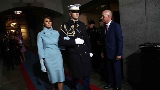 Η εμφάνιση της Μελάνια ή πώς να κερδίσεις τις εντυπώσεις χωρίς να πεις λέξη