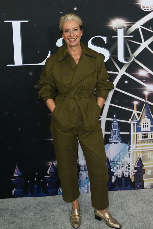 Αυτό είναι το κομμάτι που χρειάζονται όλες οι γυναίκες over 40 στην γκαρνταρόμπα τους