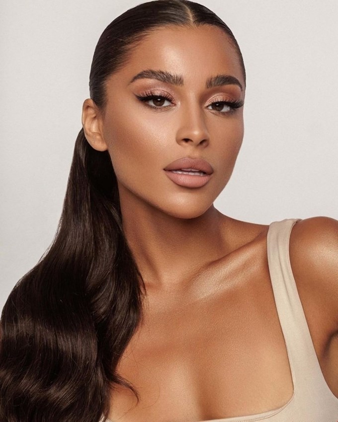 Pearl Skin: Όλα τα "must have" για να πετύχεις την πιο glowy βάση στο μακιγιάζ