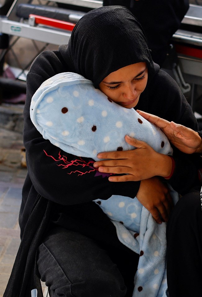 μωράκι στη Γάζα