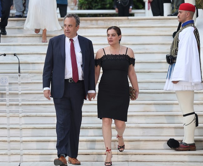 Γωγώ Μπρέμπου -Χρήστος Χωμενίδης: Από το Προεδρικό Μέγαρο με πολλή αγάπη