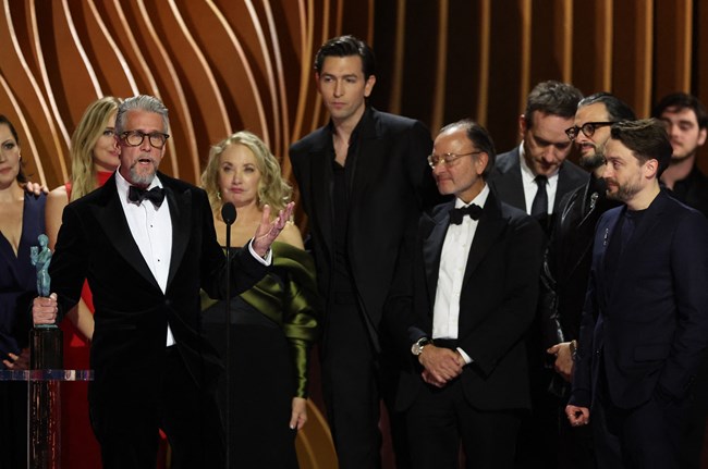 SAG Awards: Ύστερα από την επιτυχημένη απεργία το Σωματείο των Ηθοποιών απένειμε τα δικά του βραβεία- Θρίαμβος για Οπενχάιμερ και οι ανατροπές