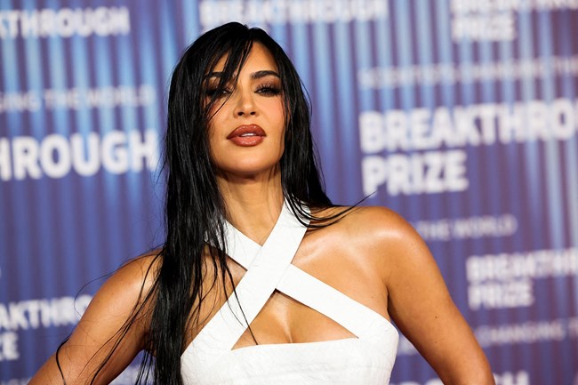 Η εκδίκηση των "nerds": Όταν σταρ του Χόλιγουντ σπεύδουν να είναι εκεί στην απονομή Βραβείων επιστήμης