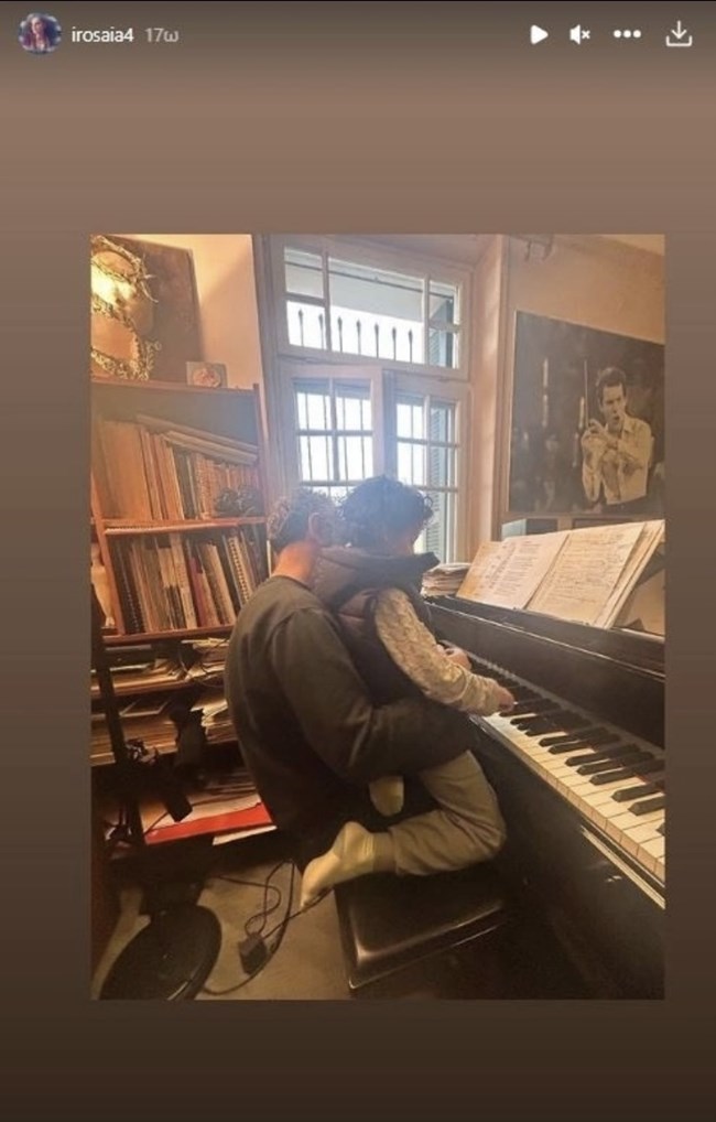 Σταύρος Ξαρχάκος: Το τρυφερό (και σπάνιο) στιγμιότυπο με τον 7χρονο γιο του Σταύρο Junior