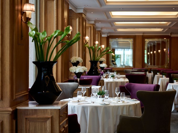 Πάσχα στο NJV Athens Plaza: Γιορτινά μενού & πασχαλινό catering για το σπίτι σας