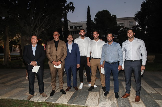 Η φετινή δεξίωση στο Προεδρικό Μέγαρο για την 48η Επέτειο Αποκατάστασης της Δημοκρατίας ήταν διαφορετική από τις άλλες δεξίωση