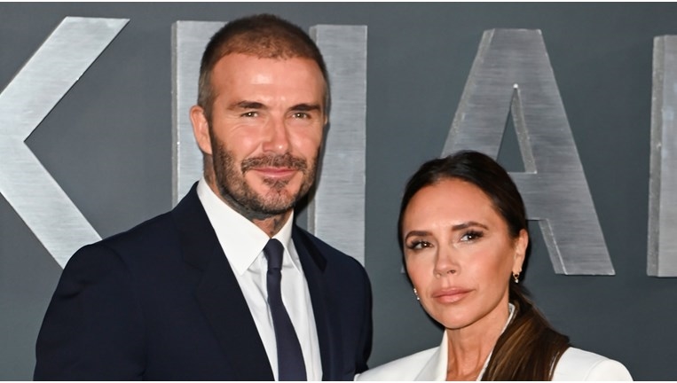 Βικτόρια Μπέκαμ: Μάθαμε το μυστικό που παραμένει λεπτή στα 50