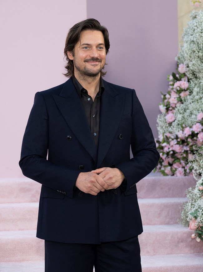 Emily in Paris: Η λαμπερή πρεμιέρα στο κος Άντζελες- Φωτογραφίες