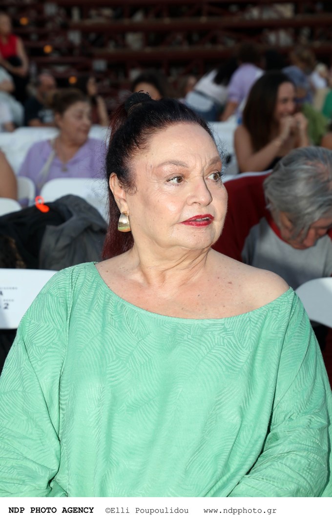 Η Μίρκα Παπακωνσταντίνου στη Λυσιστράτη