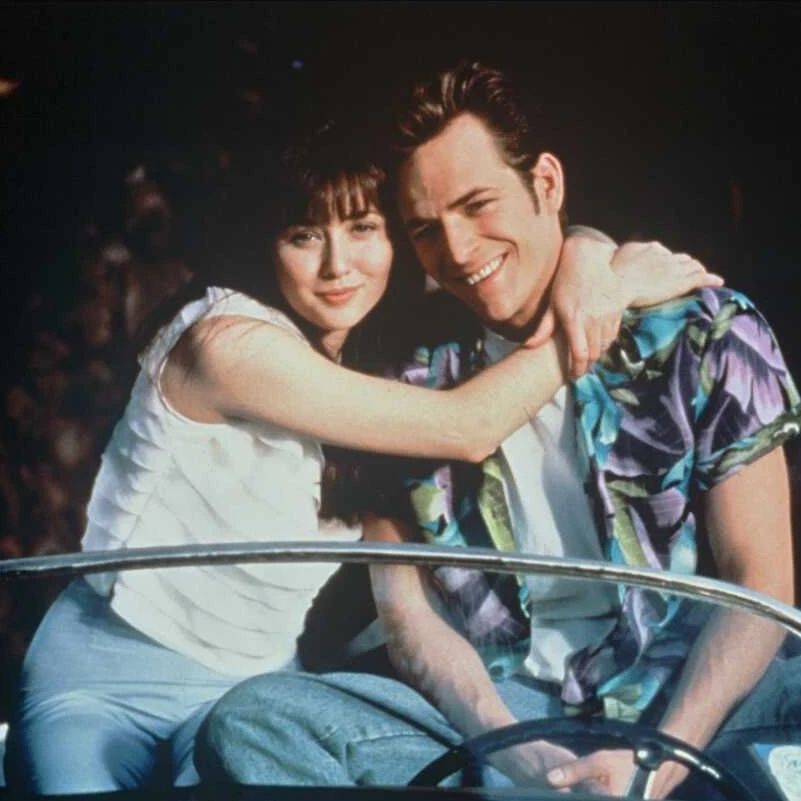 "Χτυποκάρδια στο Beverly Hills": 6 λόγοι που λατρέψαμε το σίριαλ των 90's