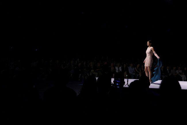 Βελιγράδι επίδειξη μόδας, θύμα επίθεσης, dior