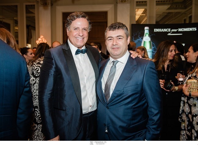 χρυσοί σκούφοι