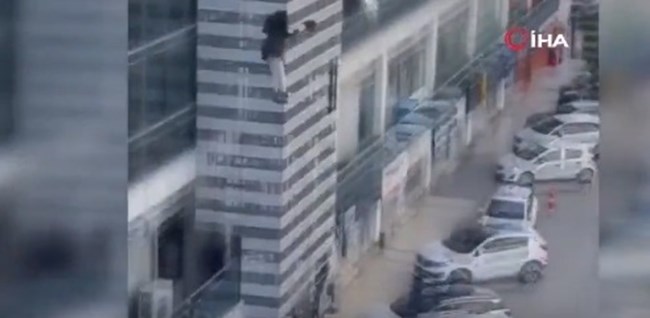 Θρίλερ με απανωτές αυτοκτονίες Ελληνίδων στην Κωνσταντινούπολη