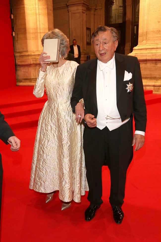 H κούκλα 85χρονη Τζέιν Φόντα στην Βιέννη και το καταστροφικό "ραντεβού" της με τον 90χρονο Αυστριακό μεγιστάνα