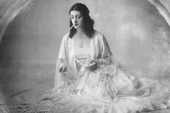 Η σπουδαία ηθοποιός Ελένη Παπαδάκη και η εκτέλεσή της κατά τη διάρκεια των Δεκεμβριανών