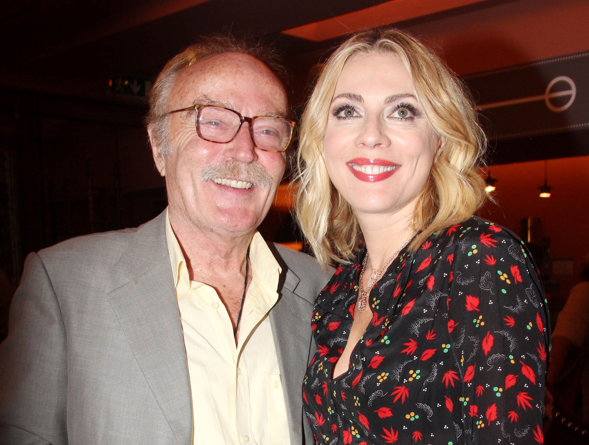 Σμαράγδα Καρύδη: Η σπάνια παιδική φωτογραφία με τη μητέρα της Τζούλια Αργυροπούλου