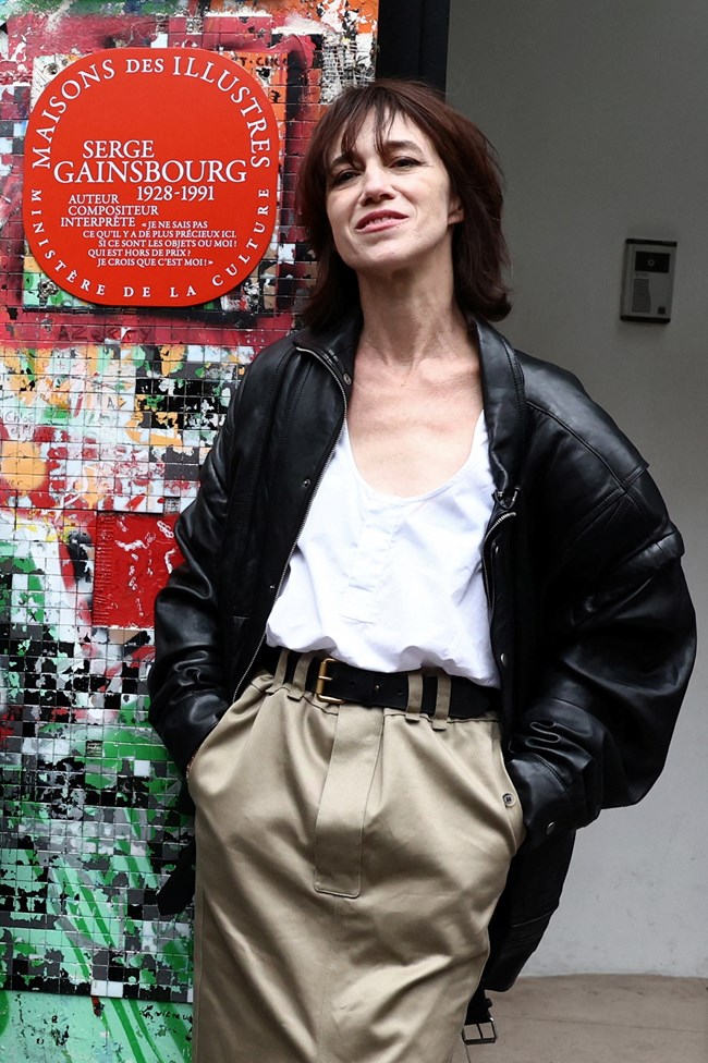 σαρλότ γκενσμπούργκ