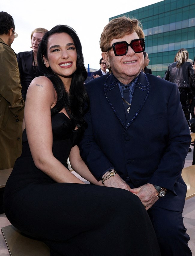 Versace, Έλτον Τζον, Dua Lipa