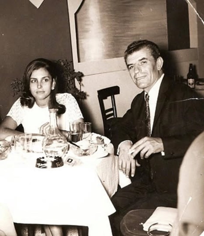 Όταν ο Γρηγόρης Μπιθικώτσης κατηγορήθηκε για μοιχεία που κατέληξε σε γάμο