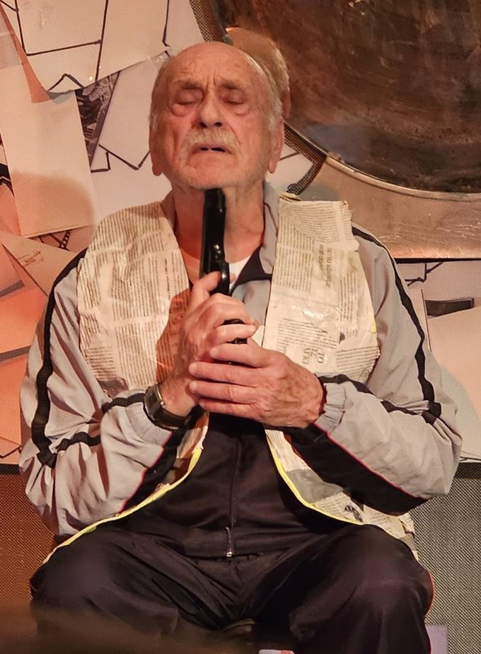 θεατρικη παρασταση