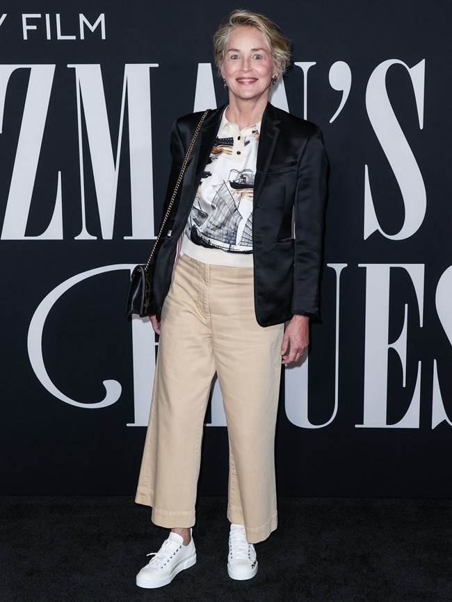 H Σάρον Στόουν πληρώθηκε 13.5 εκ. δολάρια λιγότερο από τον Μάικλ Ντάγκλας για το "Βασικό Ένστικτο"